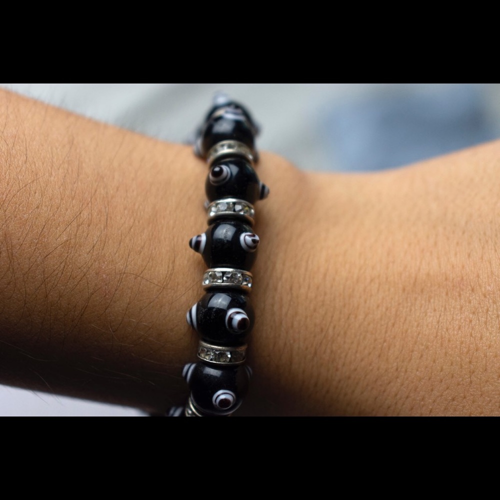 Black Evil Eye Bracelet - Picture 3 of 3